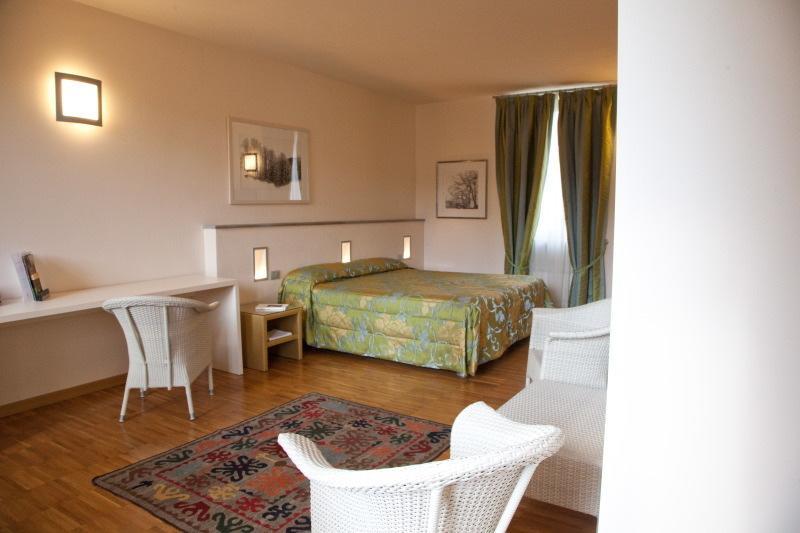 Locanda Dell'Arte Solonghello Kültér fotó
